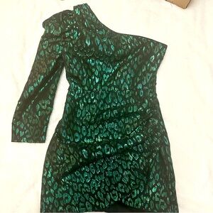 Do Be One Shoulder Emerald Green Leopard Print Metallic Mini Dress, Size…